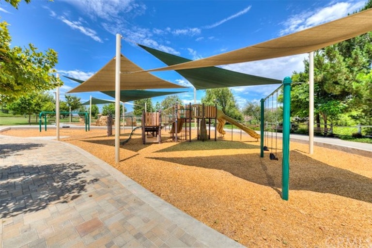 Photo 46 of 50 - 28561 Camelback Rd, Trabuco Canyon, CA 92679