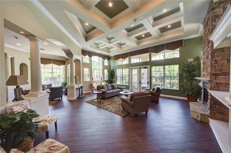 Photo 29 of 35 - 10103 Courtney Palms Blvd #202, Tampa, FL 33619