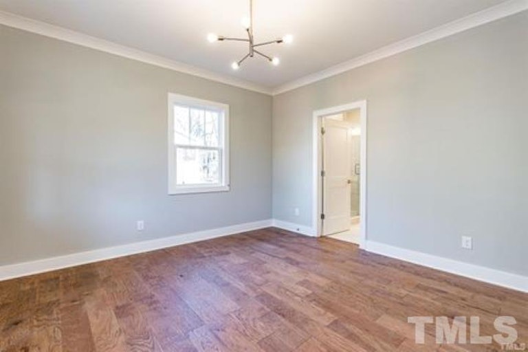 Photo 21 of 51 - 705 Colleton Rd, Raleigh, NC 27610