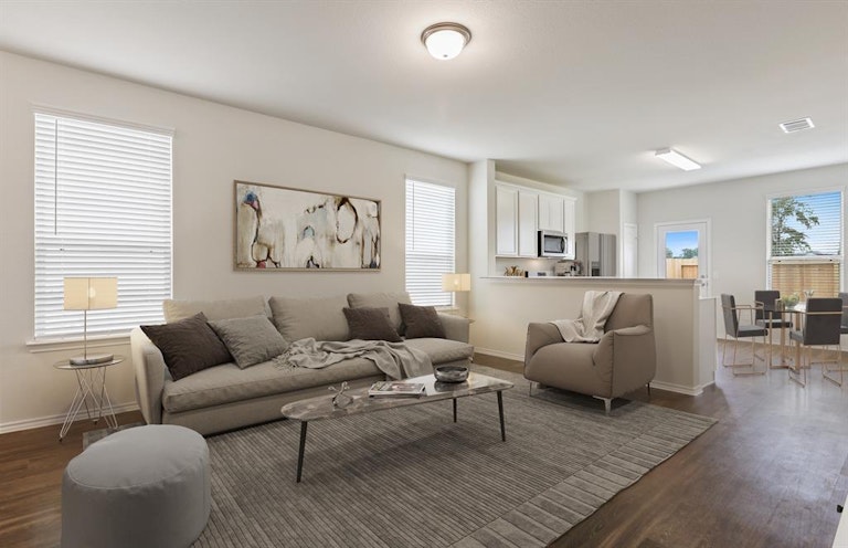 Photo 6 of 9 - 6739 Forbes Run Dr, Houston, TX 77075