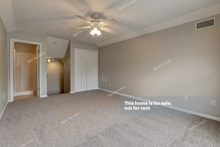 Photo 26 of 33 - 3000 Havengate Dr, Green Cove Springs, FL 32043