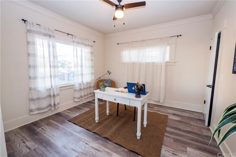 Photo 25 of 53 - 4601 S Budlong Ave, Los Angeles, CA 90037