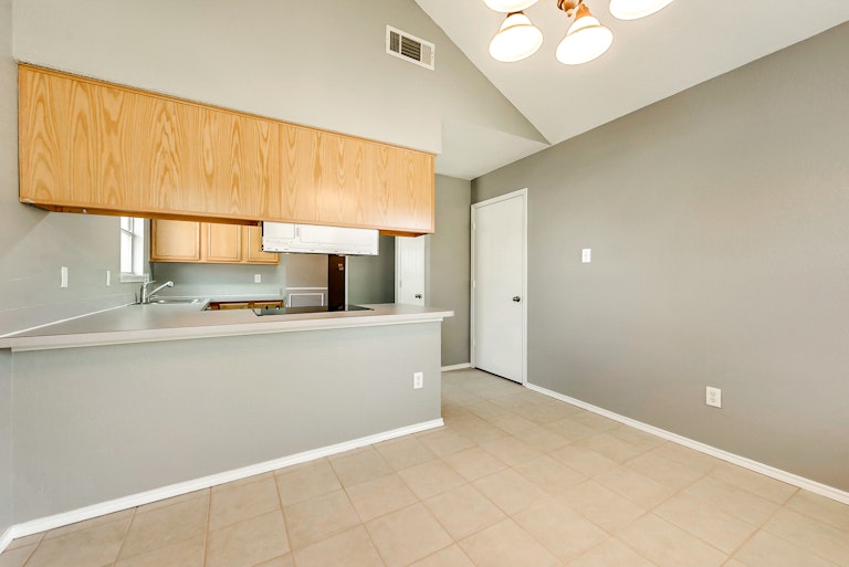 Photo 3 of 27 - 8954 Rushing River Dr, Fort Worth, TX 76118