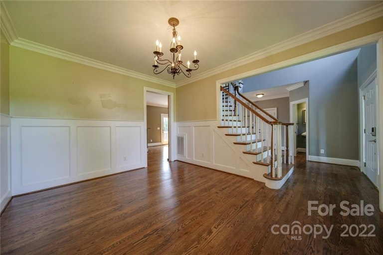 Photo 13 of 40 - 108 N Gibbs Rd, Mooresville, NC 28117
