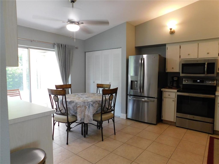 Photo 5 of 18 - 4006 34th Ave W #80, Bradenton, FL 34205