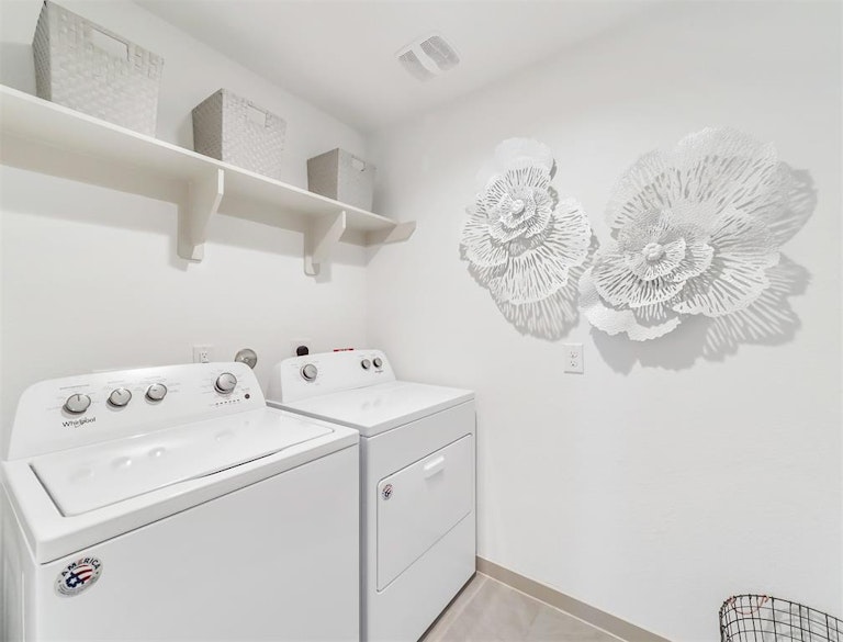 Photo 17 of 23 - 7314 Lakeway Bluff Ln, Richmond, TX 77407