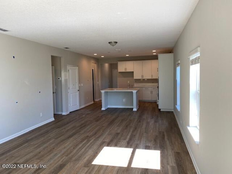 Photo 5 of 12 - 75613 Blackbird Dr, Yulee, FL 32097