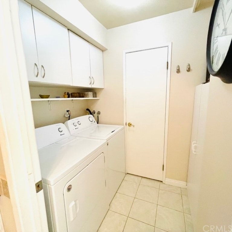 Photo 8 of 24 - 267 S Camino De Naranjas, Anaheim, CA 92807