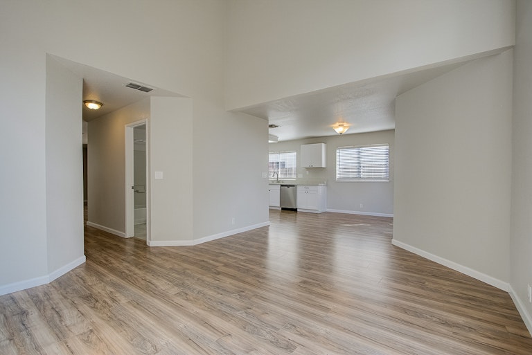 Photo 19 of 31 - 7441 Fireweed Cir, Citrus Heights, CA 95610