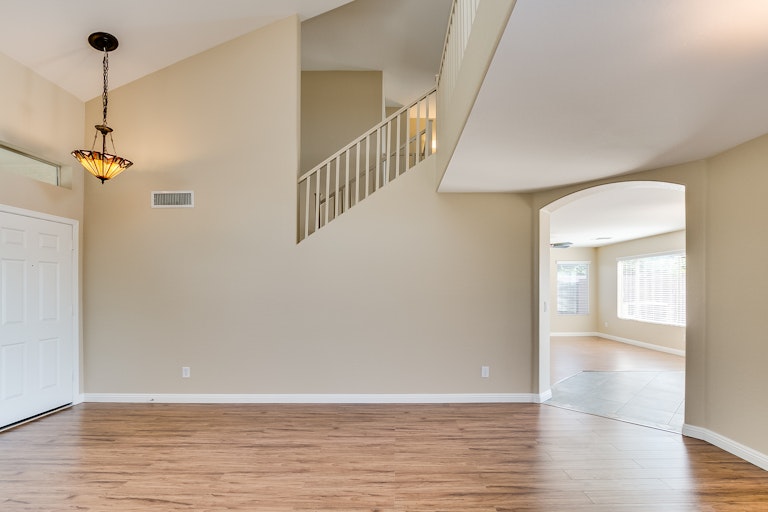 Photo 17 of 40 - 421 S 111th Dr, Avondale, AZ 85323