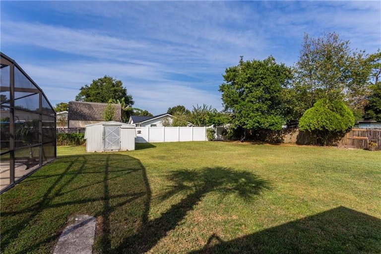 Photo 4 of 25 - 5056 Orange Ave, Winter Park, FL 32792