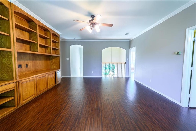 Photo 27 of 40 - 575 Chandler Dr, Aledo, TX 76008