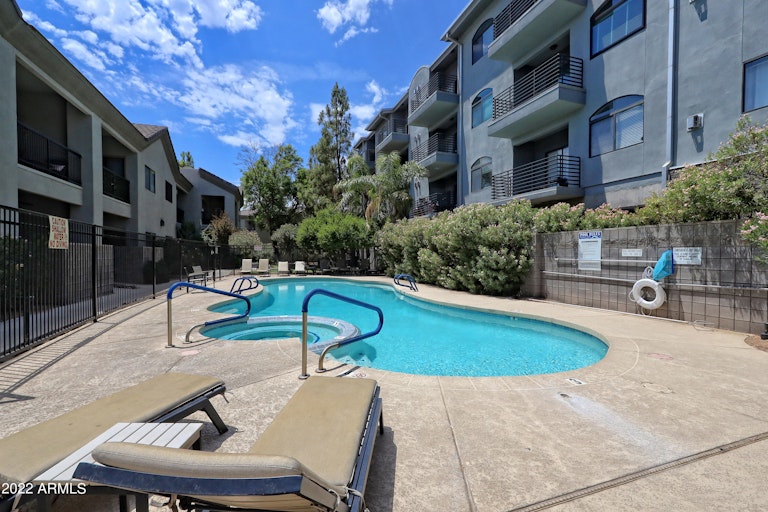 Photo 24 of 25 - 4525 N 22nd St #204, Phoenix, AZ 85016
