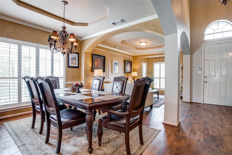 Photo 7 of 38 - 5803 Lone Rock Rd, Frisco, TX 75036