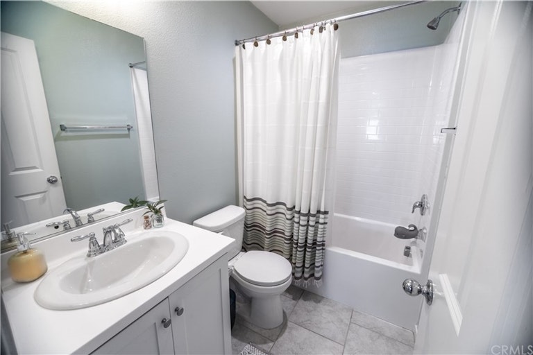 Photo 24 of 42 - 29214 Chinkapin, Lake Elsinore, CA 92530