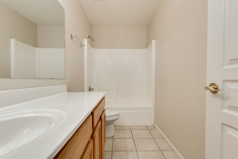 Photo 25 of 34 - 8439 W Whyman Ave, Tolleson, AZ 85353
