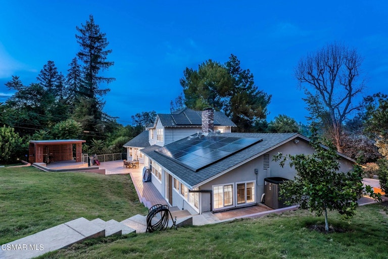 Photo 60 of 60 - 4641 Caritina Dr, Tarzana, CA 91356