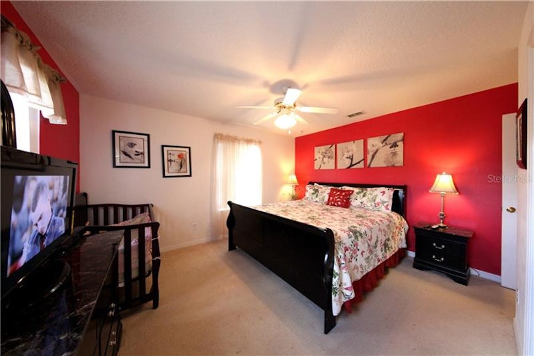 Photo 10 of 22 - 405 Kettering Rd, Davenport, FL 33897