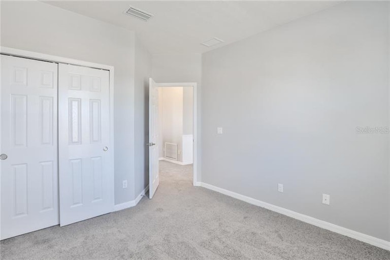 Photo 10 of 25 - 723 Parker Den Dr, Ruskin, FL 33570