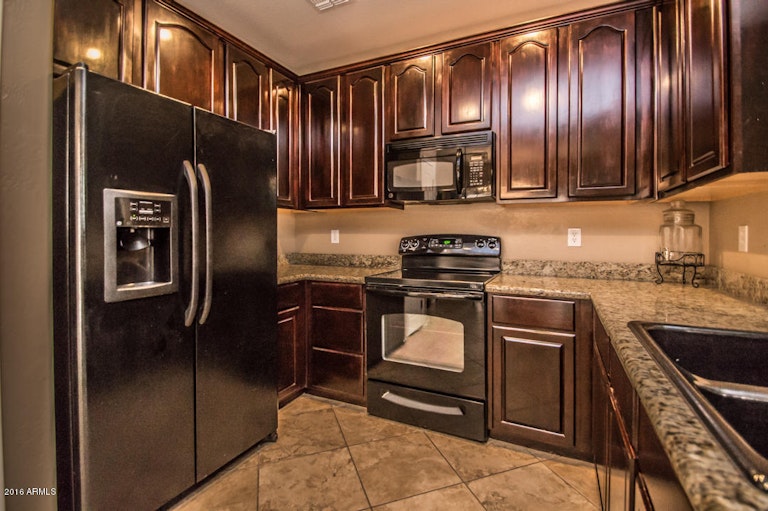 Photo 8 of 30 - 3913 S Napa Ln, Gilbert, AZ 85297