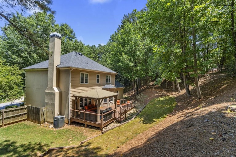 Photo 43 of 45 - 125 Georgian Manor Ct, Alpharetta, GA 30022
