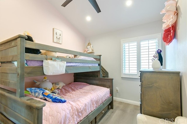 Photo 14 of 31 - 8335 Grenoble St #30, Sunland, CA 91040