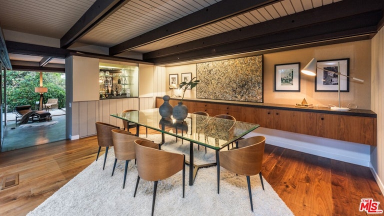 Photo 7 of 42 - 1030 Rivas Canyon Rd, Pacific Palisades, CA 90272