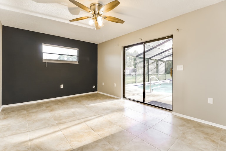 Photo 25 of 27 - 1195 Glowood Ave, Spring Hill, FL 34609