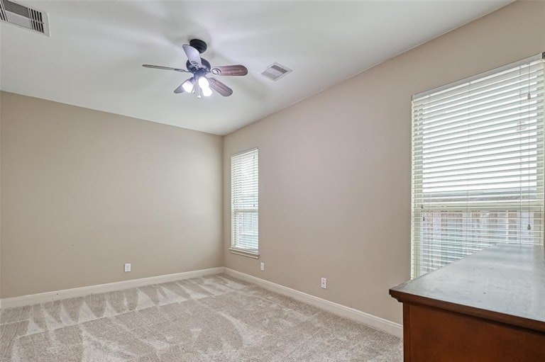 Photo 24 of 46 - 17402 Bland Mills Ln, Richmond, TX 77407