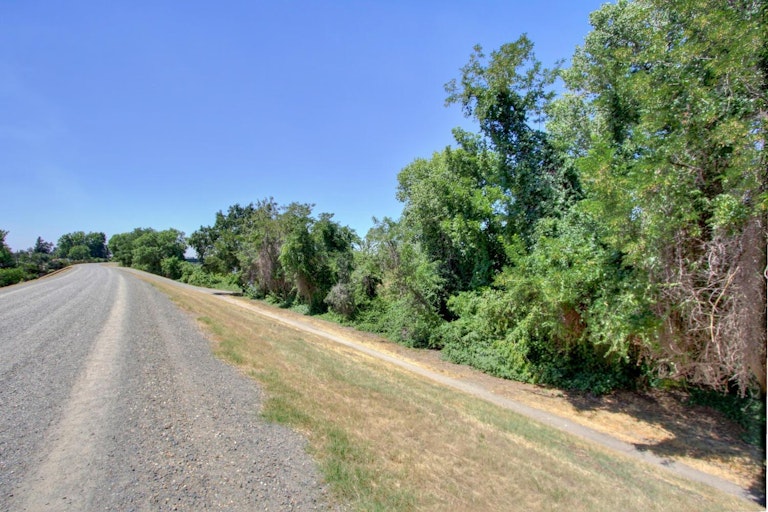 Photo 70 of 87 - 4501 Moddison Ave, Sacramento, CA 95819