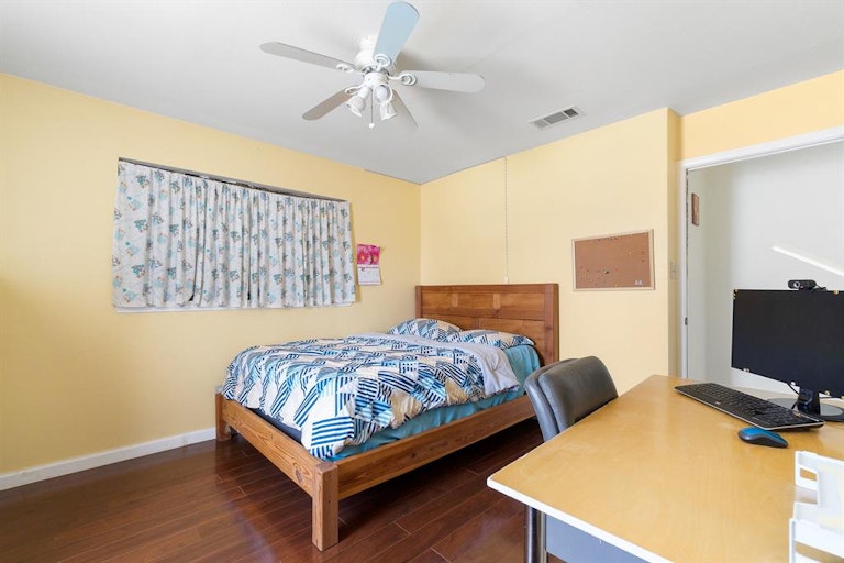 Photo 18 of 29 - 1427 Mount Vernon Dr, Mesquite, TX 75149
