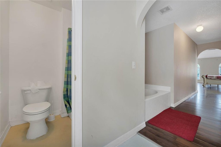 Photo 23 of 34 - 1975 Alambra Cir, Apopka, FL 32703