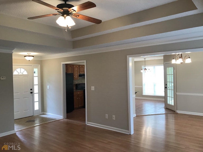 Photo 16 of 29 - 210 Buck Creek Dr, Covington, GA 30016
