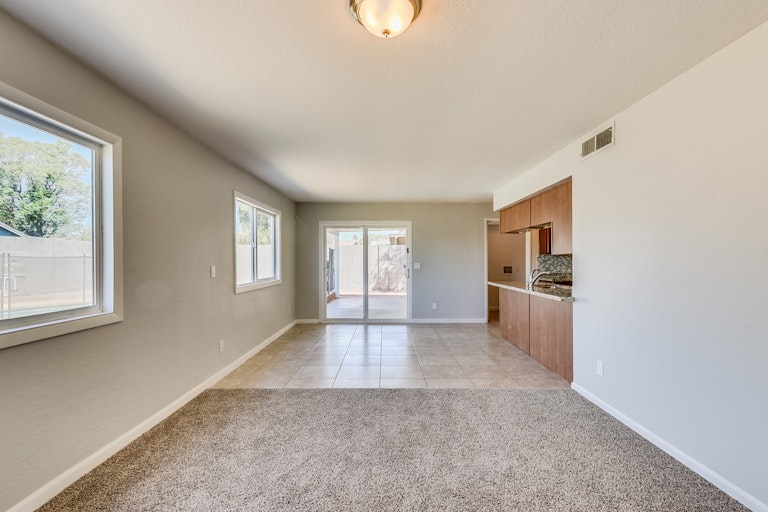 Photo 12 of 30 - 5916 S McKemy St, Tempe, AZ 85283