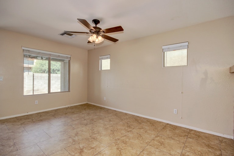 Photo 9 of 24 - 350 S Aaron, Mesa, AZ 85208