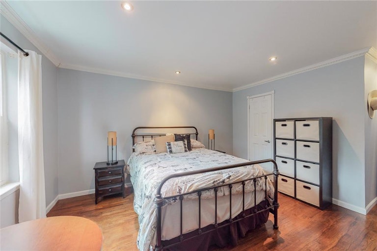 Photo 22 of 28 - 5021 N Hall St, Dallas, TX 75235
