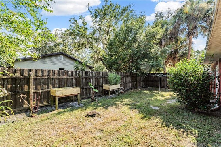Photo 40 of 43 - 3828 Meridean Pl, Land O Lakes, FL 34639