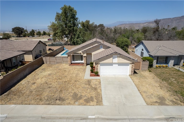 Photo 27 of 34 - 2091 Roanoke St, San Jacinto, CA 92582