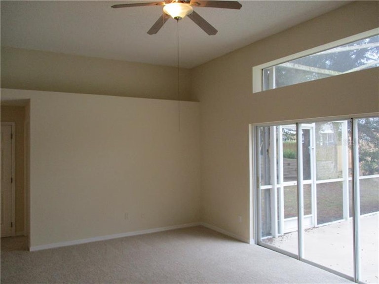 Photo 3 of 25 - 251 Durango Loop St, Davenport, FL 33897