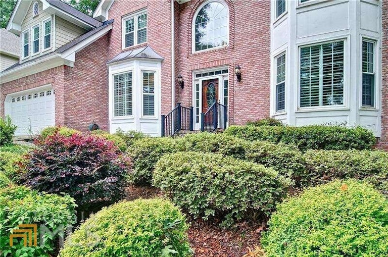 Photo 5 of 78 - 945 Whitehawk Trl, Lawrenceville, GA 30043