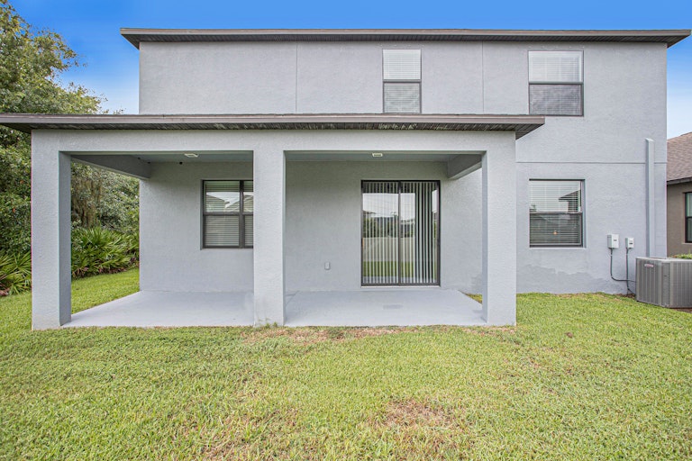 Photo 7 of 18 - 11009 Little Blue Heron Dr, Riverview, FL 33579