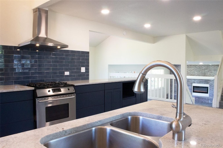 Photo 4 of 37 - 7659 Robb St, Arvada, CO 80005