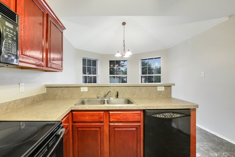 Photo 2 of 25 - 8361 Bowspirit Ln, Hurst, TX 76053