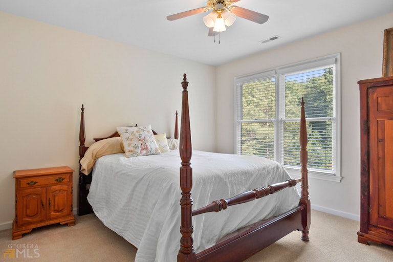 Photo 22 of 39 - 265 Millhaven Lndg, Fayetteville, GA 30215