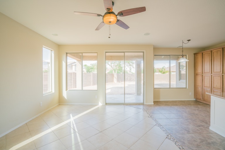 Photo 8 of 36 - 16265 N 154th Dr, Surprise, AZ 85374