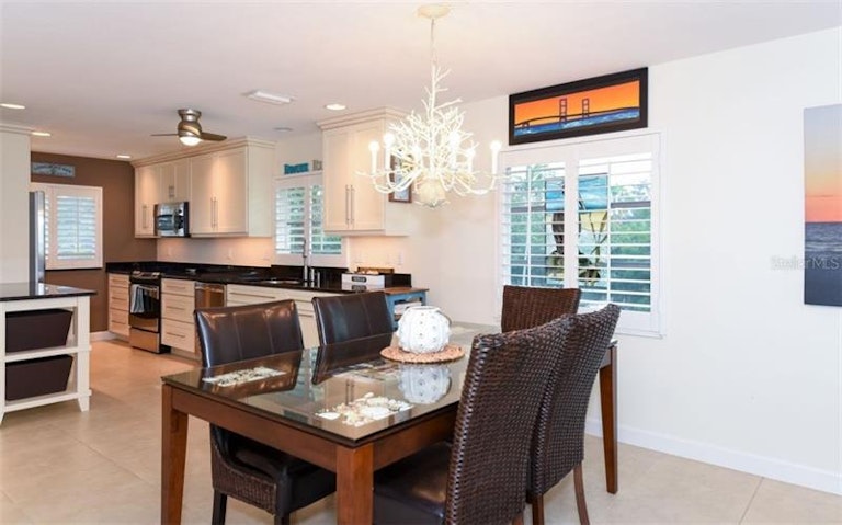 Photo 6 of 25 - 6701 Gulf Of Mexico Dr #310, Longboat Key, FL 34228