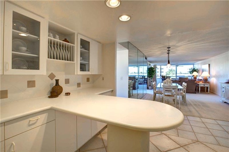 Photo 10 of 22 - 9150 Blind Pass Rd #404, Sarasota, FL 34242