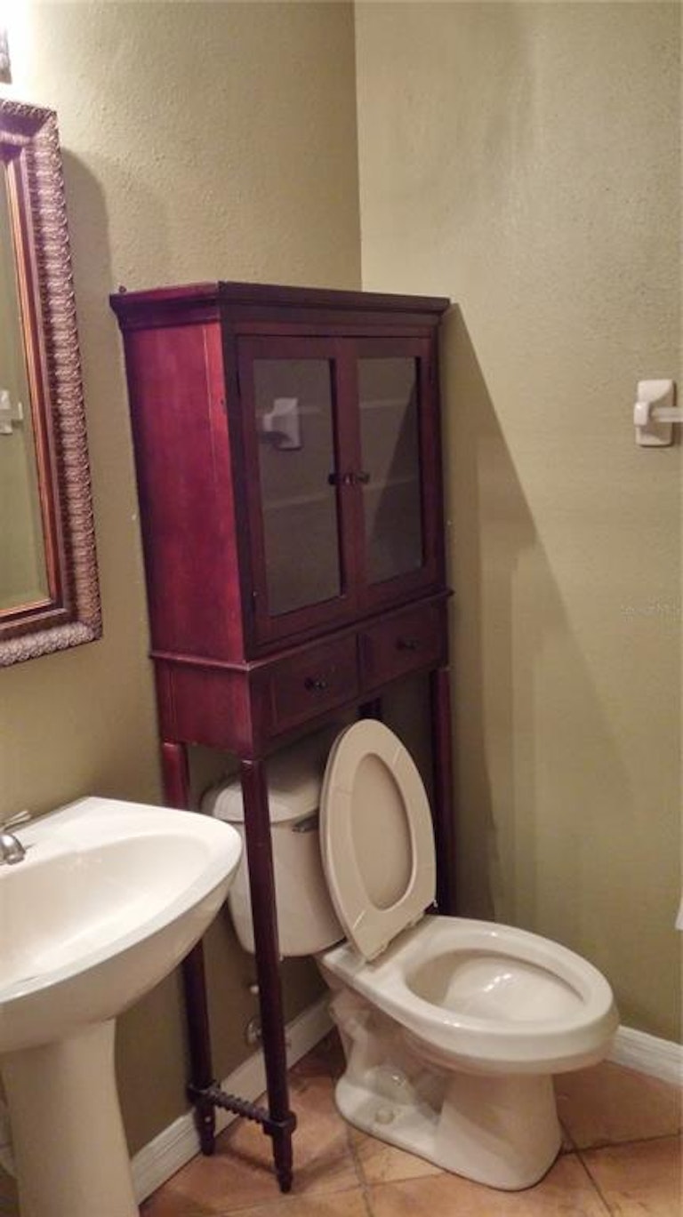 Photo 12 of 24 - 2111 Park Crescent Dr, Land O Lakes, FL 34639