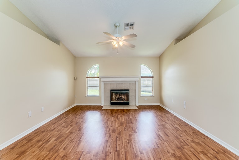 Photo 6 of 25 - 10567 Fairhaven Way, Orlando, FL 32825