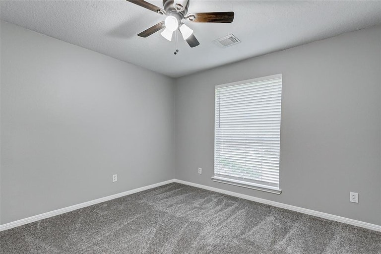 Photo 40 of 50 - 3115 Clear Water Park Dr, Katy, TX 77450